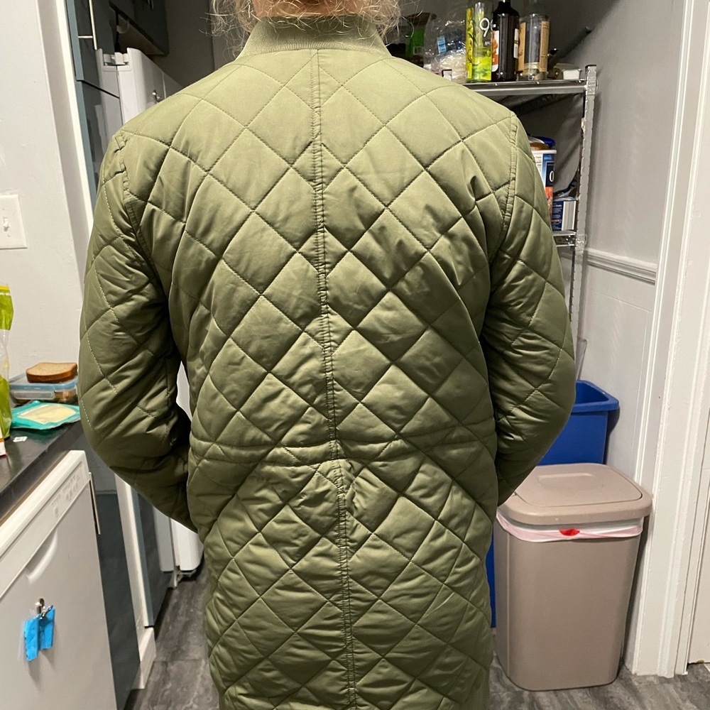 Green coat - Picture 4 of 6